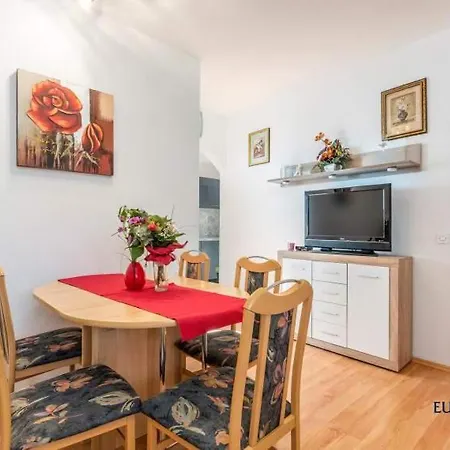 Apartment House Lucija Porec