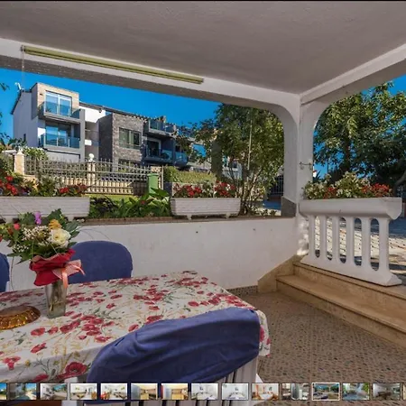 公寓 House Lucija 波雷奇