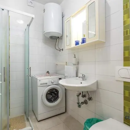 Apartman House Lucija