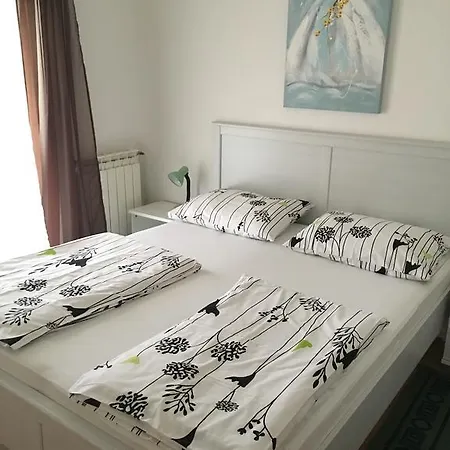 House Lucija * 波雷奇