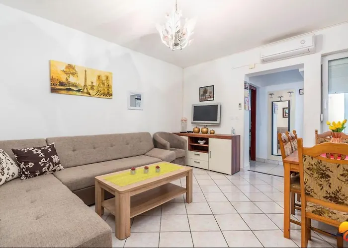 Апартаменты House Lucija *